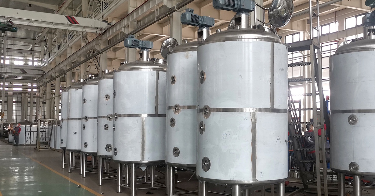 Choosing a Reliable Mixing Tank Supplier for Consistent Industrial Blending Solutions
